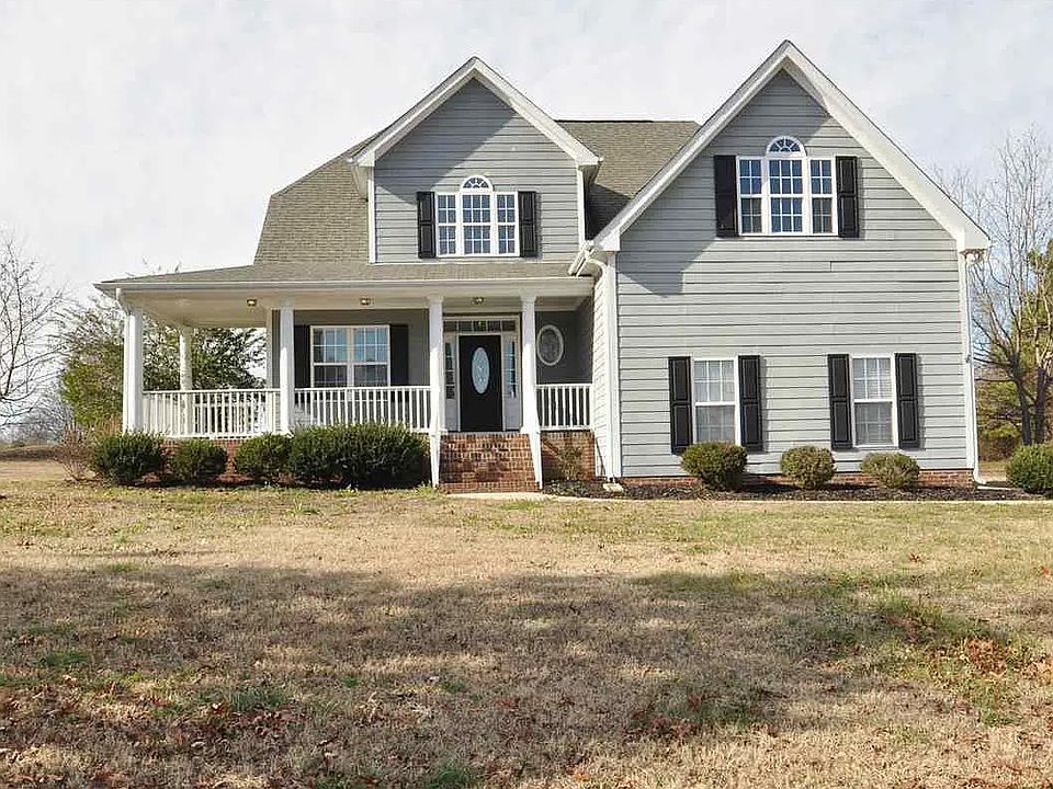 1st image of 99 Carolina Oaks Ave