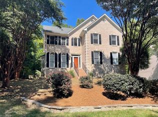 2516 Brandt Forest Ct, Greensboro, NC 27455