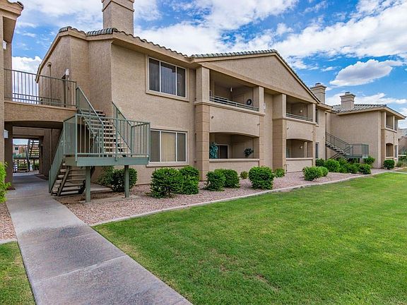 3rd image of 16013 S Desert Foothills Pkwy APT 2070