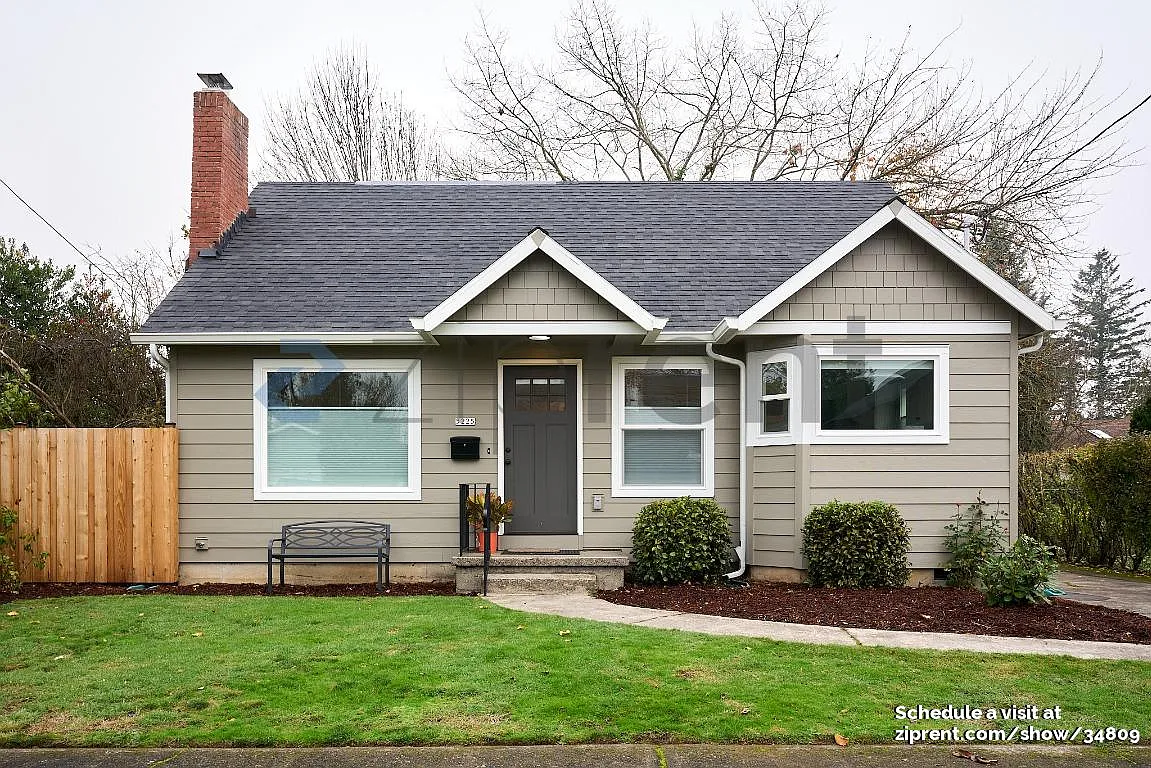 3 bed, 2400 sqft, $3,411 — Photo 1
