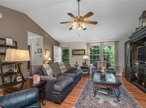 4th image of 336 Fountain Trace Dr #228/229