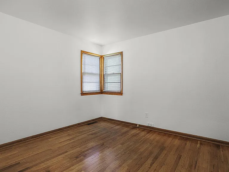 4002 Mallow Rd #B — Photo 10