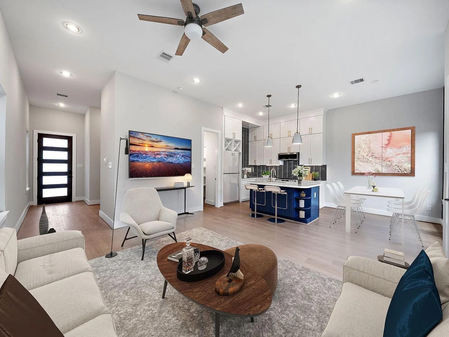 3 bed, 3.5 bath, 1845 sqft, $3,100 — Photo 2