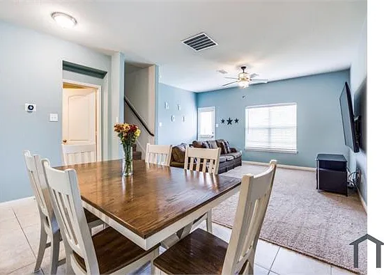 117 Aaron St — Photo 16
