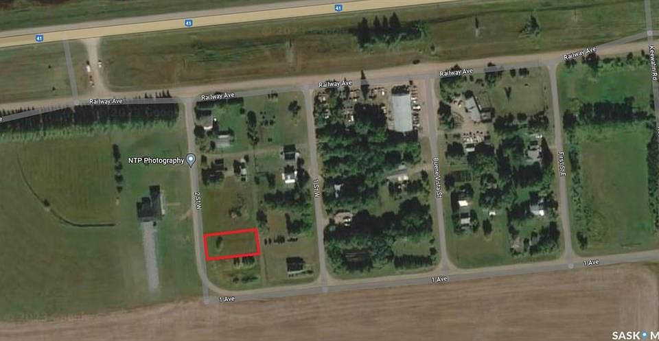 1st image of 110 2nd STREET W