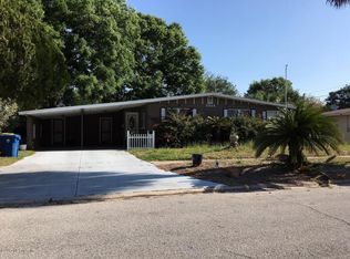 7015 Greenholly Dr, Jacksonville, FL 32277