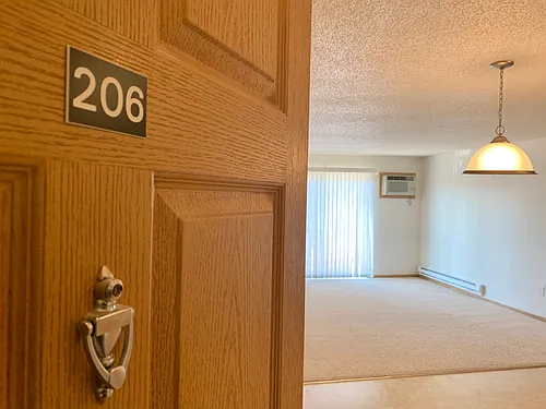 Floor plan 206
