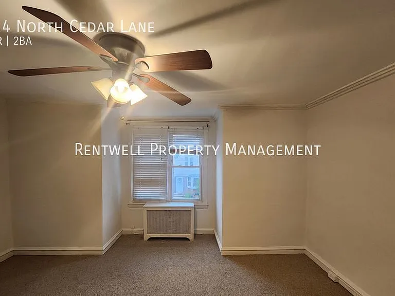 114 N Cedar Ln — Photo 11