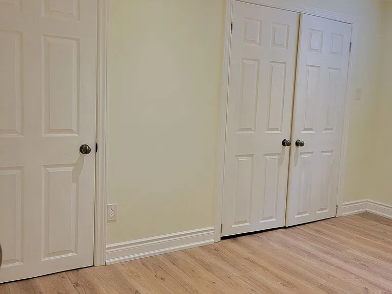 42 Ambleside Cres #LOWER — Photo 10