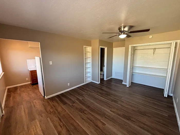 3001 W Ohio Ave #10 — Photo 5