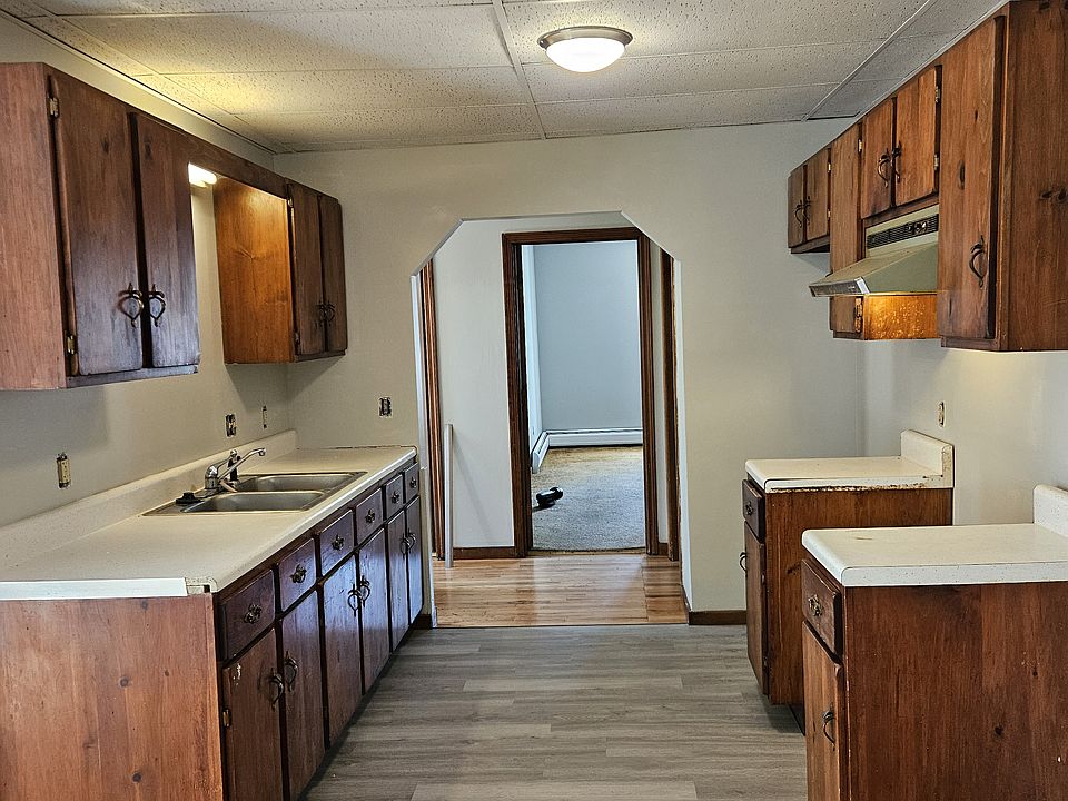 1st image of 172 Avenue A #8