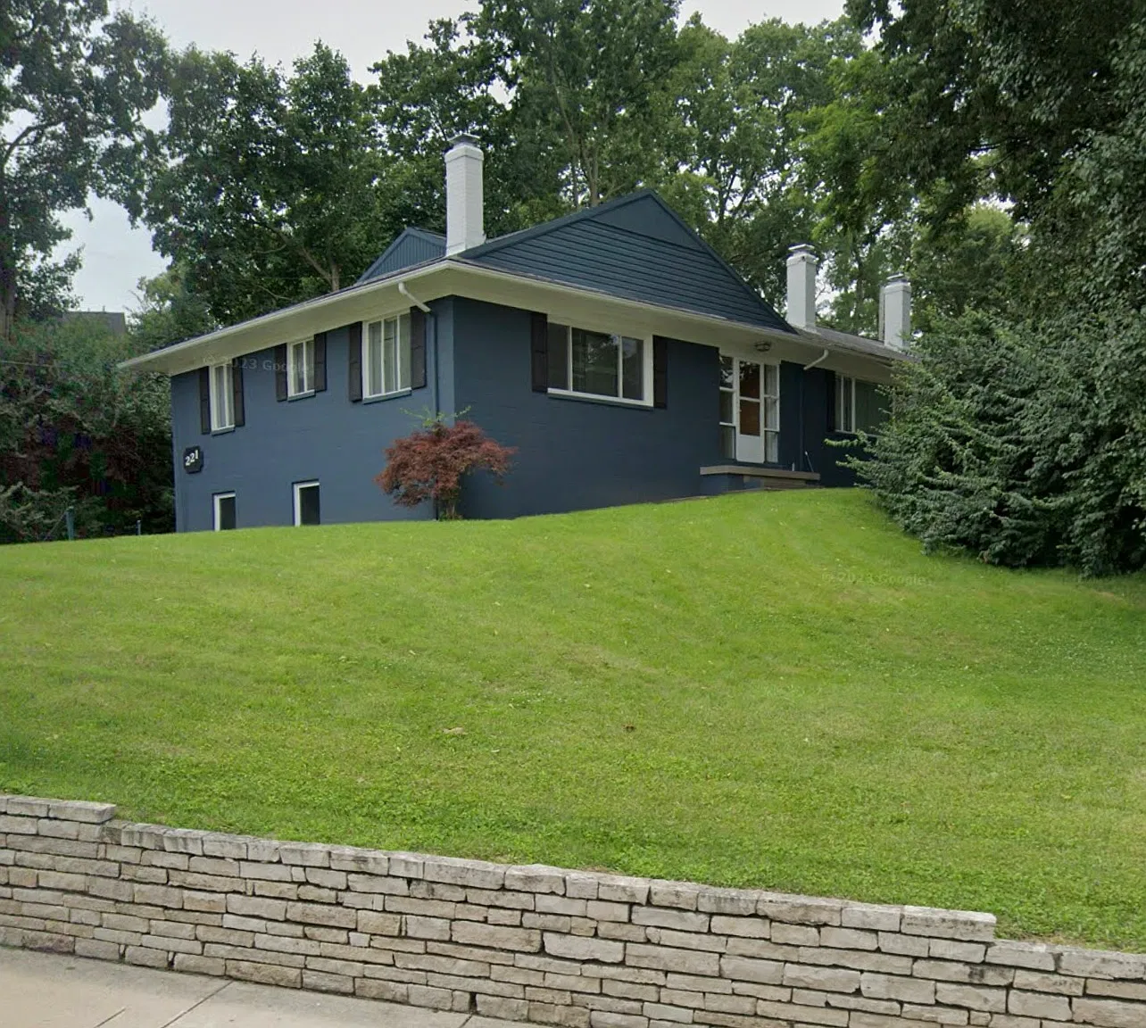 221 Far Hills Avenue - 2 — Photo 1