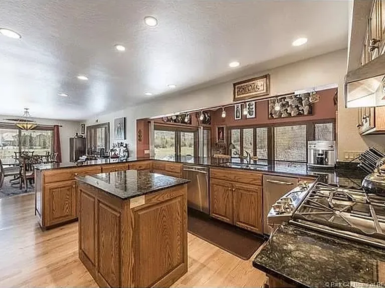 2881 Hackney Ct — Photo 4