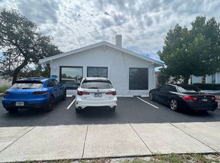 3848 Central Ave, Saint Petersburg, FL 33711