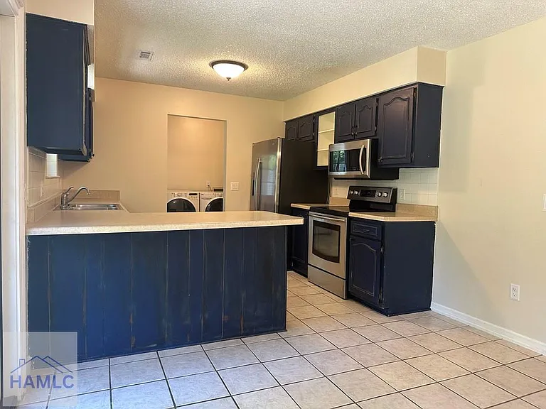 209 Brighton Woods Dr — Photo 10
