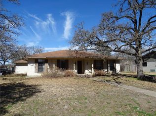 1401 Todd Trl, College Station, TX 77845