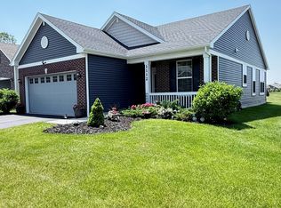 1112 Black Cherry Dr, Crystal Lake, IL 60012