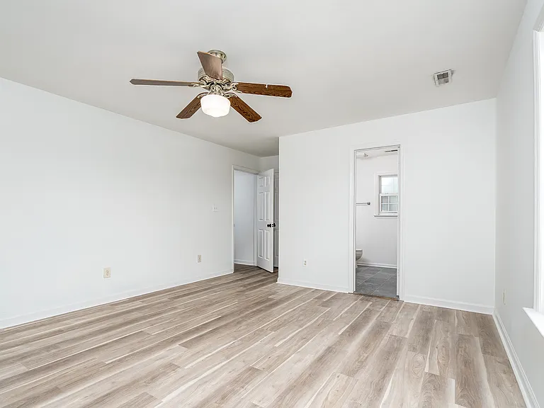 2718 Buckner Ln — Photo 37
