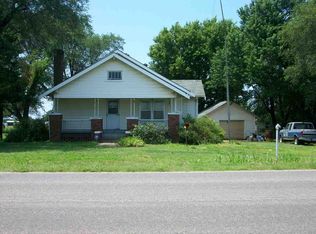 21963 85th Rd, Winfield, KS 67156