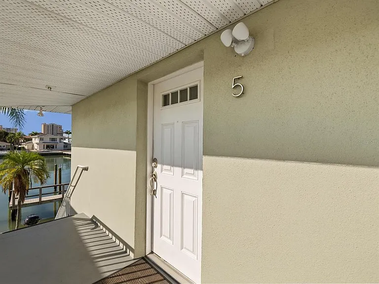 185 Brightwater Dr #5 — Photo 3