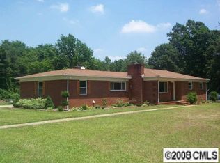 8620 Douglas Dr, Charlotte, NC 28217