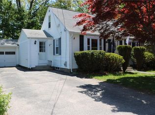 37 Howland Rd, Cranston, RI 02910