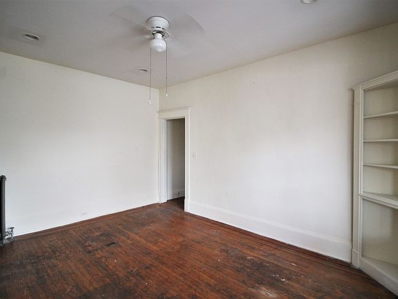 4th image of 3101 Saint Paul St APT 5