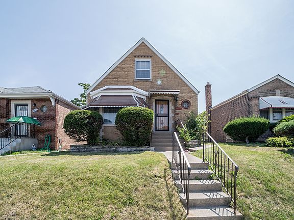 2nd image of 9807 S Woodlawn Ave