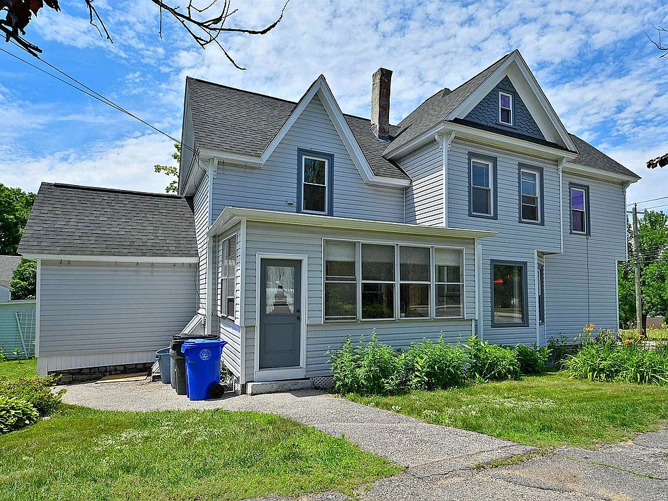 1st image of 455 Bridge St #1