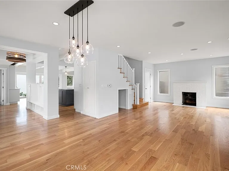 120 Morningside Dr — Photo 14