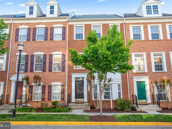 4334 Talmadge Cir, Suitland, MD 20746