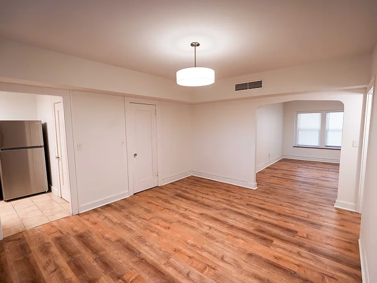 3007 Grand Ave #5 — Photo 9