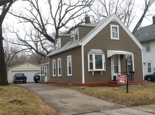 1122 37th St, Rock Island, IL