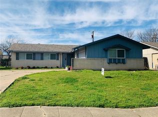 2829 Seabeach St, Irving, TX 75062