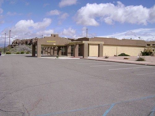 5th image of 3100 E Andy Devine Ave