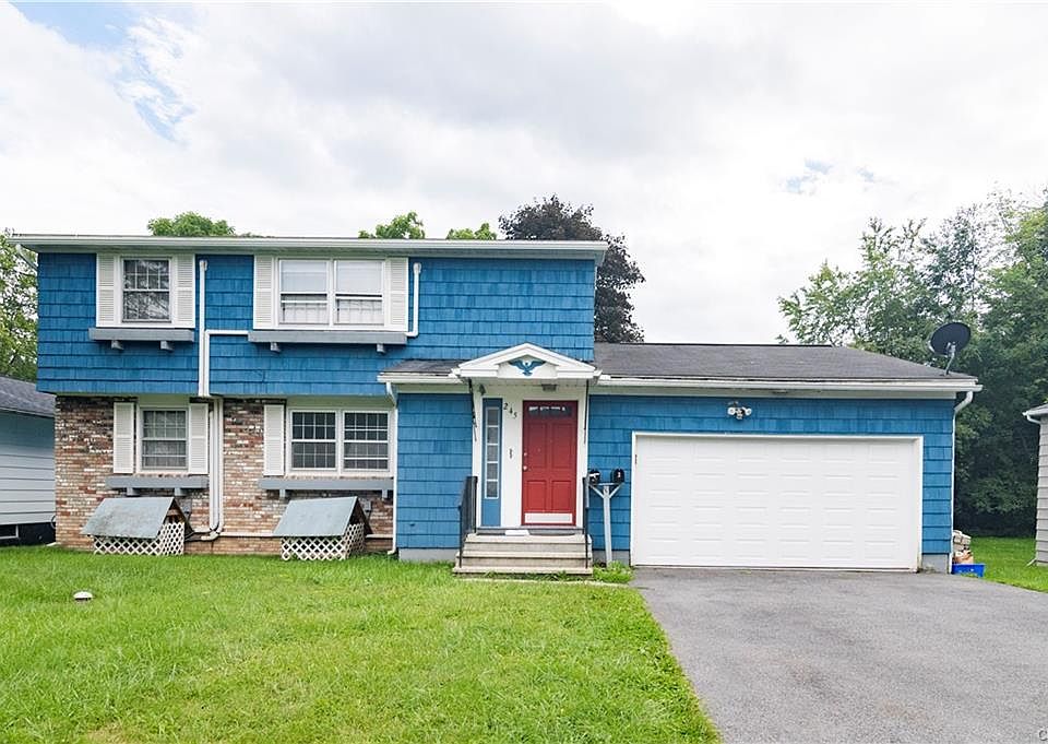 1st image of 245 Riverdale Dr