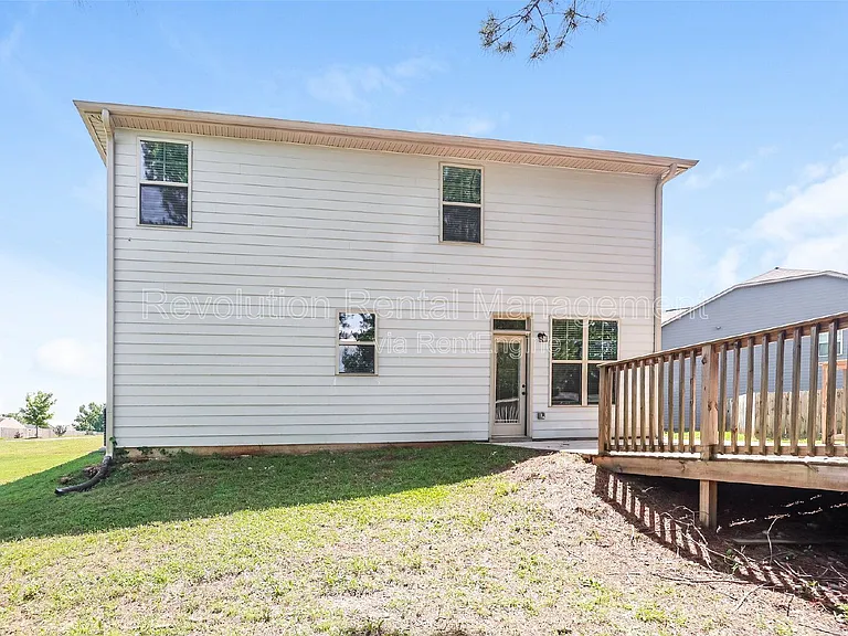 116 Slate Dr — Photo 15