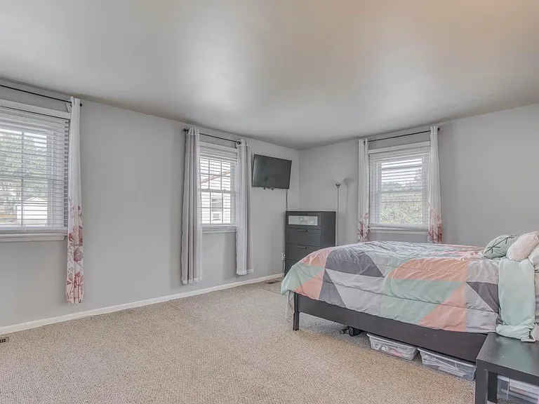 9909 Maidbrook Rd — Photo 13