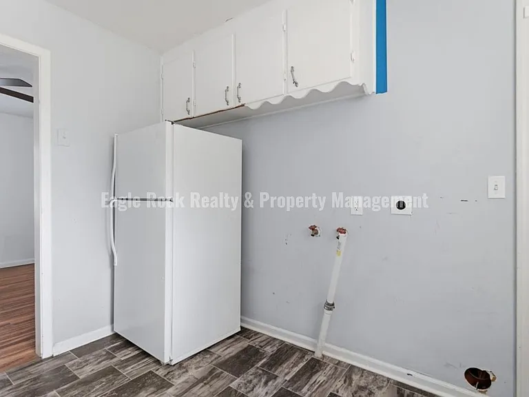 4341 N Iroquois Ave — Photo 9