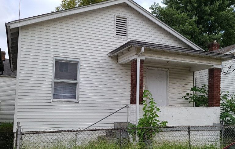 1st image of 903 S 17th St