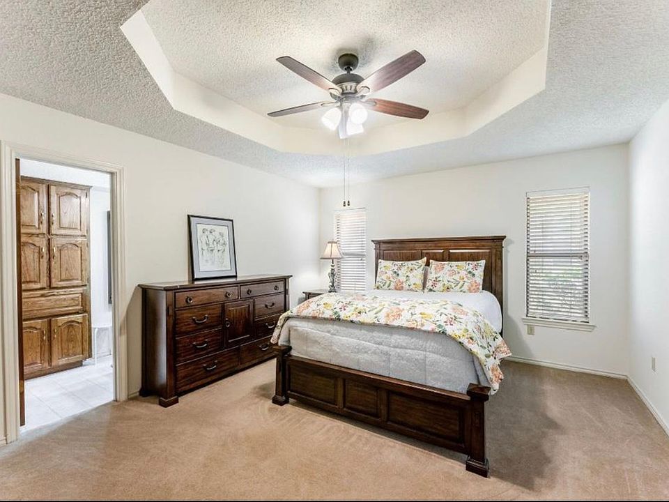 1st image of 4026 Double Oak Ln