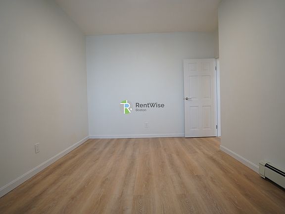 4th image of 521 Massachusetts Ave #5B