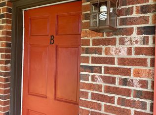617 Safran Ct #B, Raleigh, NC 27606