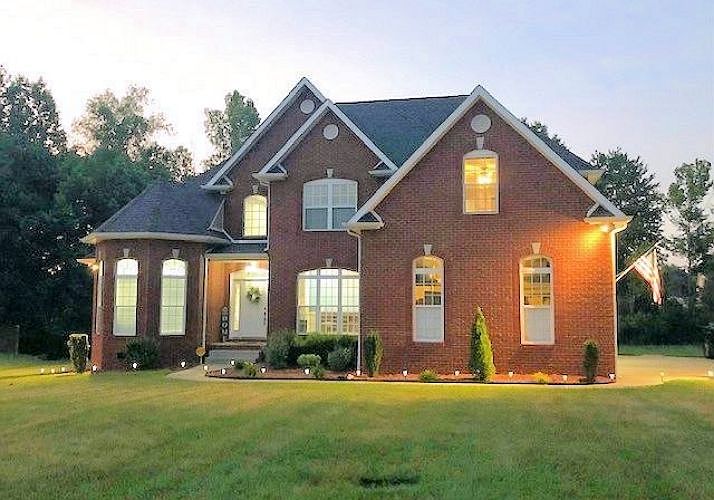 1st image of 3191 Gray Hawk Ct