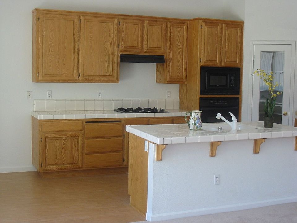 2nd image of 4152 Rowland Dr