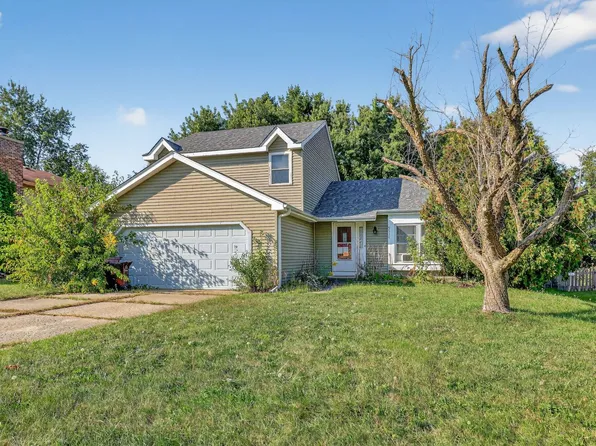 5512 Abbey Dr, McHenry, IL 60050