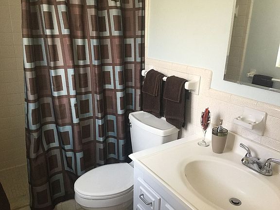 5th image of 4409 Raymar Dr