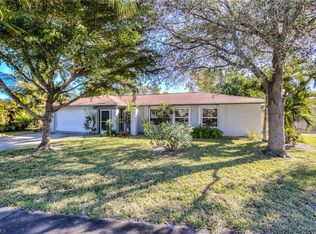 6970 Pickadilly Ct, Fort Myers, FL 33919