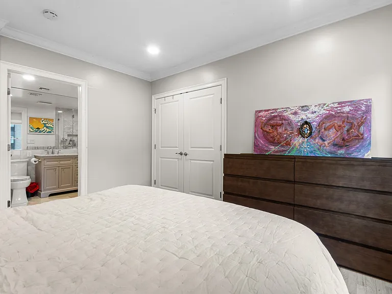 63 Sussex St #8 — Photo 15