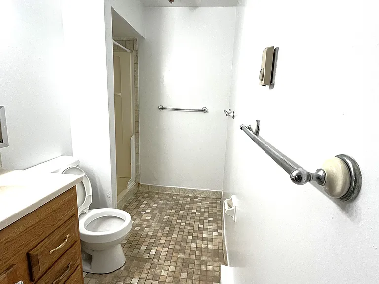1020 Arrowhead Dr — Photo 11